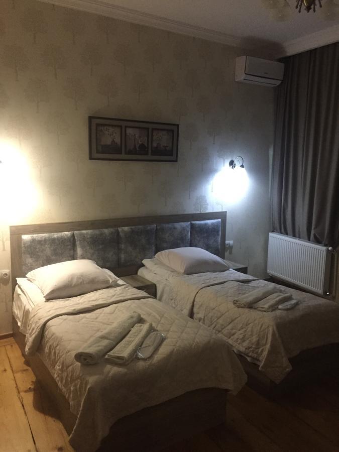 Guest House Rafael Tbilisi Eksteriør billede