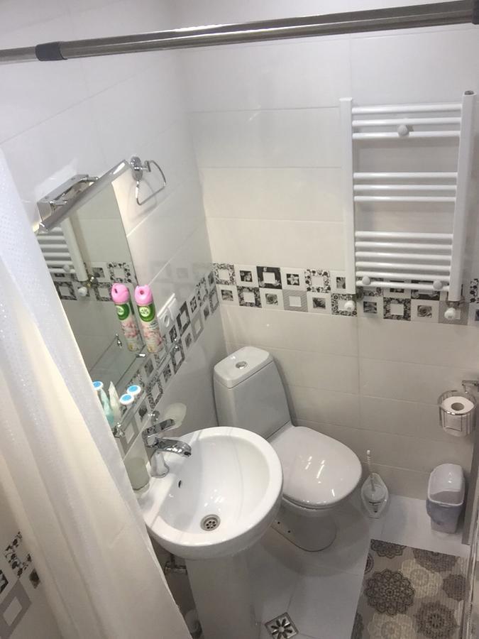 Guest House Rafael Tbilisi Eksteriør billede