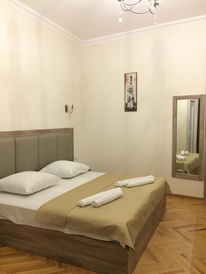 Guest House Rafael Tbilisi Eksteriør billede